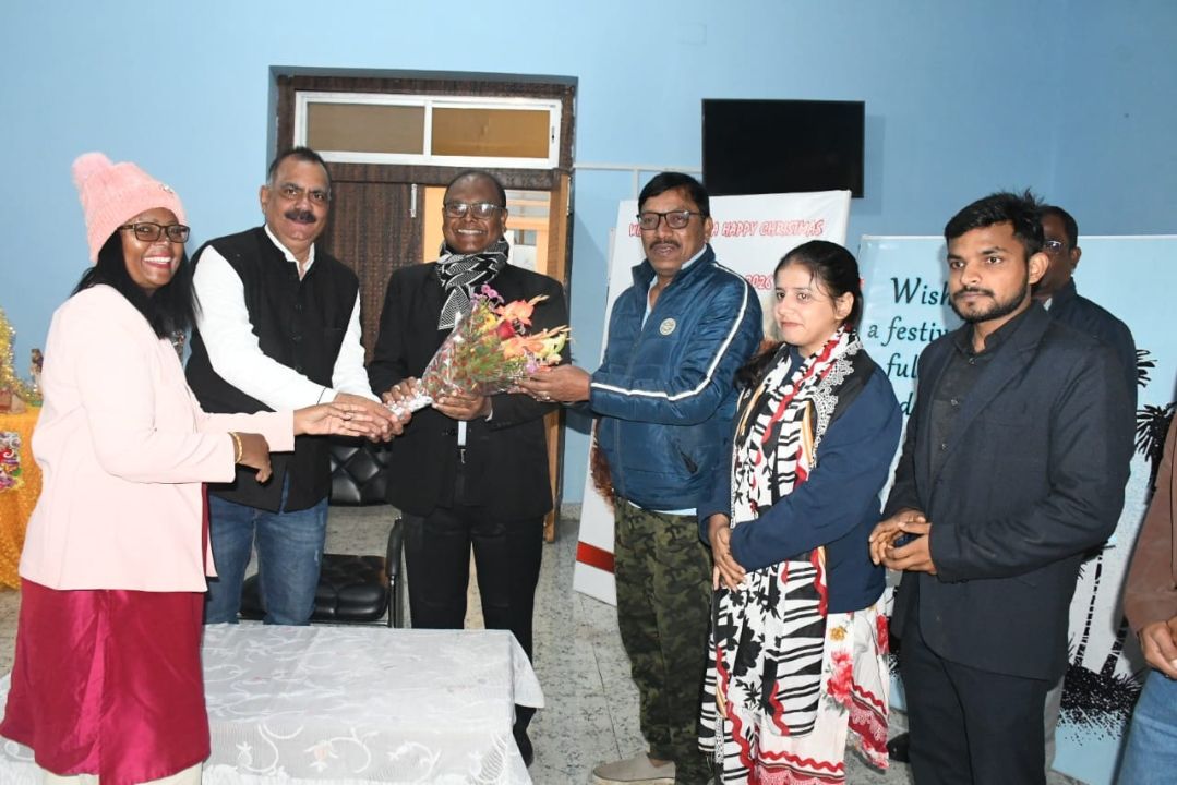 कांग्रेस प्रतिनिधिमंडल ने आर्चबिशप से की मुलाकात, क्रिसमस की दी बधाई