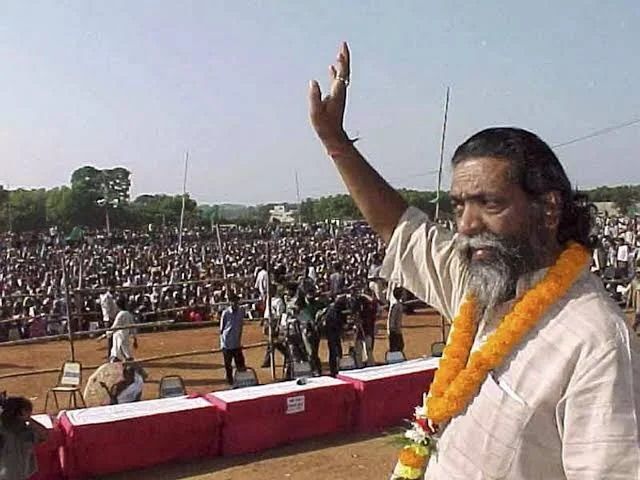 दिशोम गुरु शिबू सोरेन को श्रद्धांजलि