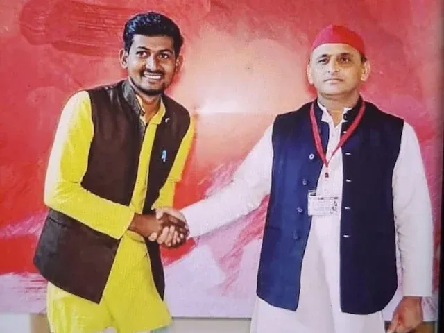 लूट का आरोपी निकला समाजवादी पार्टी छात्र संघ का महामंत्री, अखिलेश यादव के साथ मिली फोटो