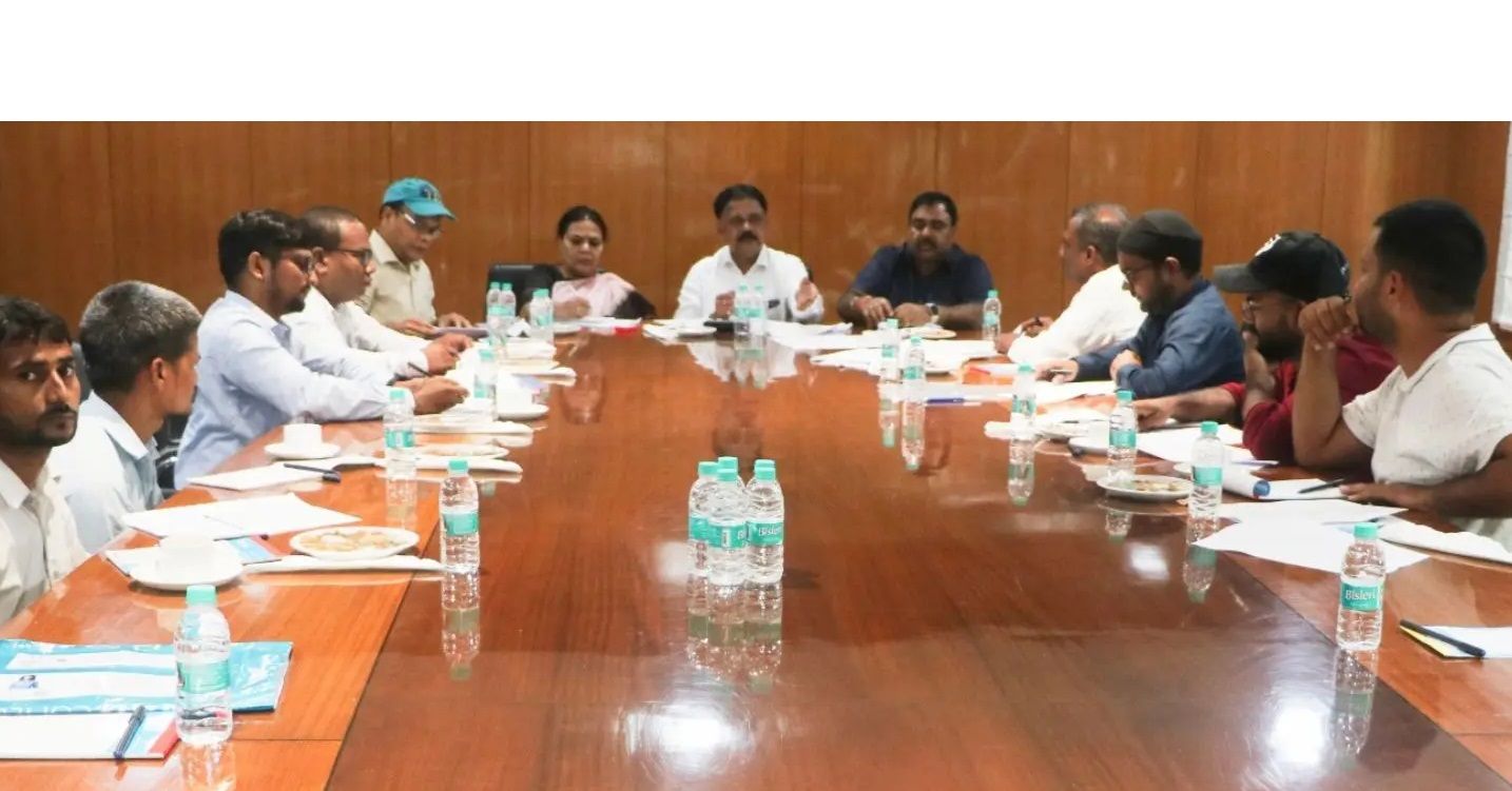 छात्रों के साथ वार्ता खत्म हुई, लेकिन आंदोलन जारी रहेगा