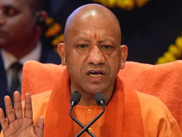 Yogi Cabinet Meeting Update: लखनऊ में सीएम योगी की अध्यक्षता में कैबिनेट बैठक, 29 प्रस्तावों पर अहम फैसले