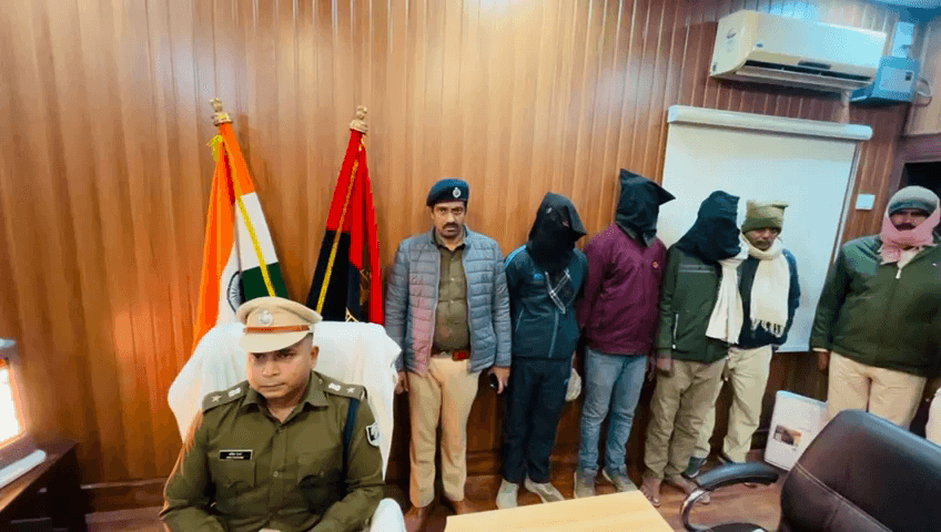 तीन आरोपियों को पुलिस ने 24 घंटे में किया गिरफ्तार
