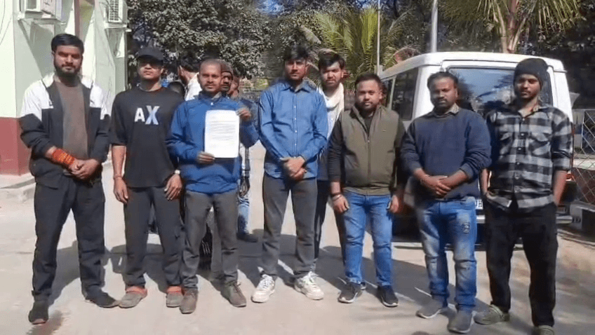 उम्र सीमा में छूट देने की मांग