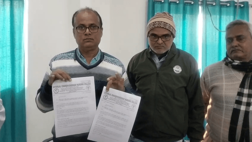 महिला दारोगा पर छात्राओं को प्रताड़ित करने का आरोप