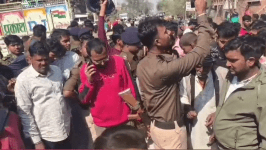 सड़क हादसे में युवक की दर्दनाक मौत