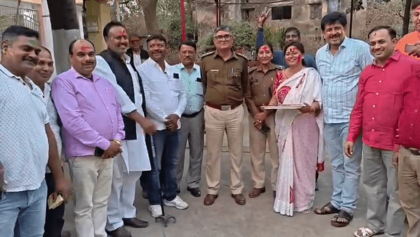 चास थाना में शांति समिति की बैठक