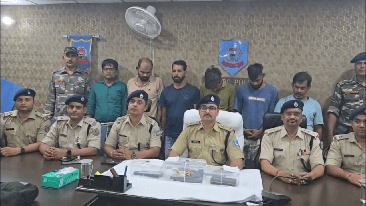 बोकारो में रंगदारी मांगने वाले बड़े गिरोह का पर्दाफाश