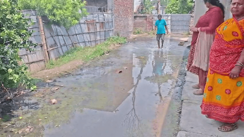 गंदे पानी में घुट रही जिंदगी