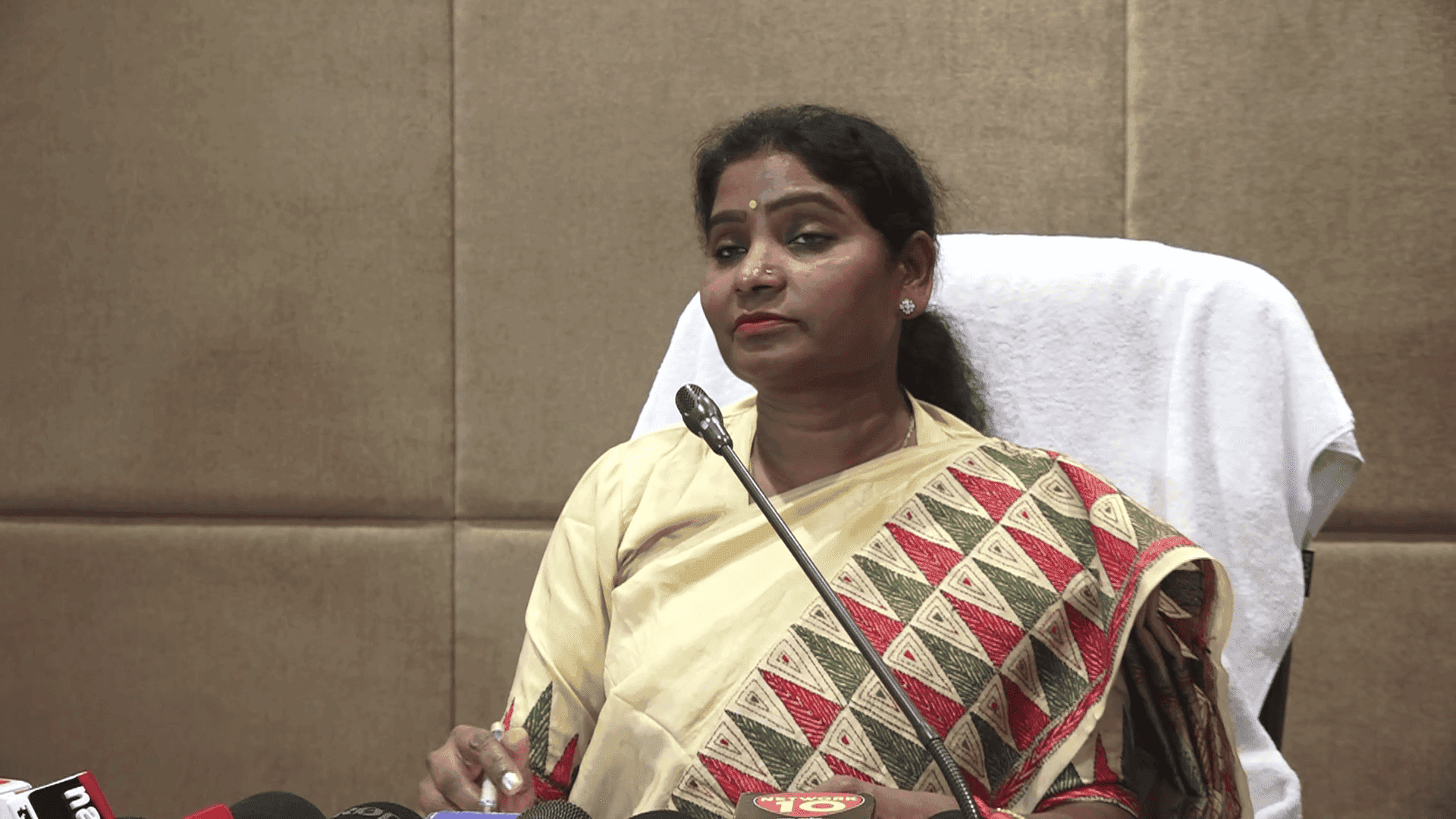 राज्य सरकार उपजाऊ भूमि पर रिम्स-2 का निर्माण कराना चाहती है: आशा लकड़ा