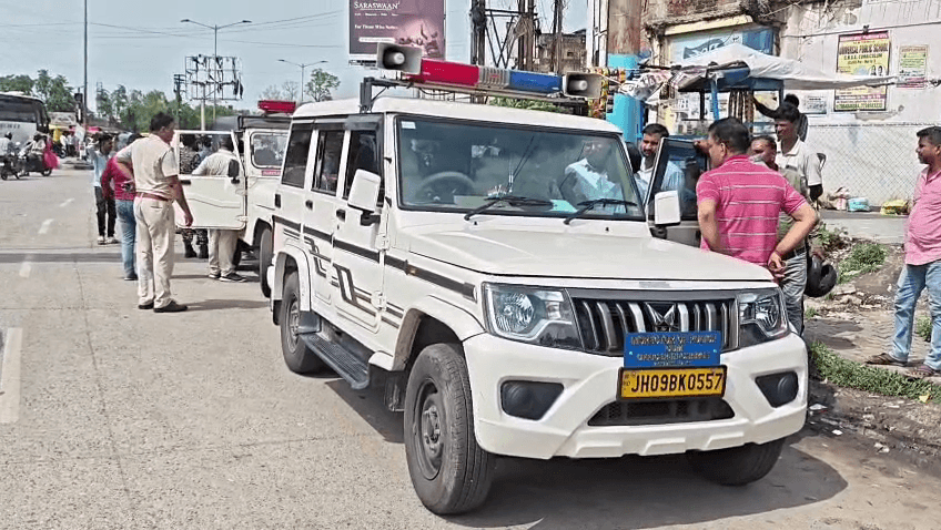बाइक की डिक्की से अज्ञात बदमाशों ने 3.5 लाख रुपये उड़ाए