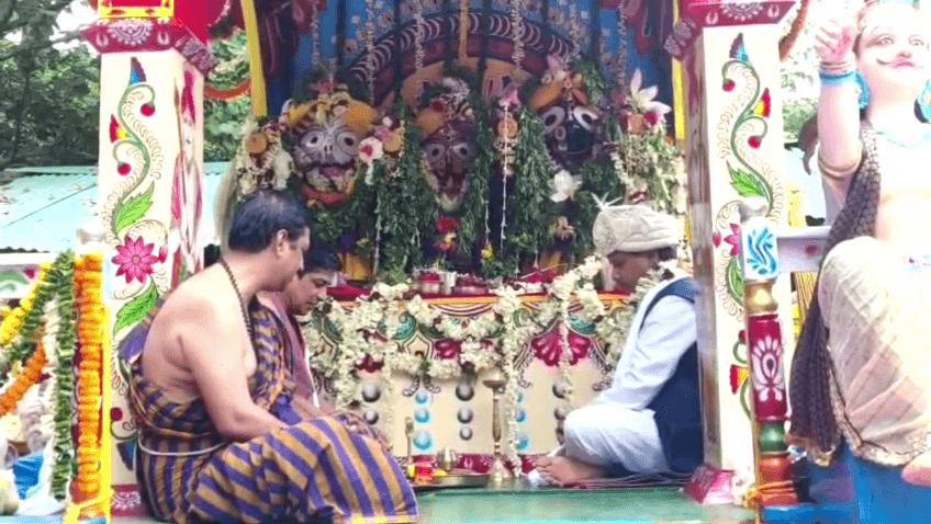 रथ पर विराजे भगवान जगन्नाथ, जयघोष से गूंज उठा बोकारो