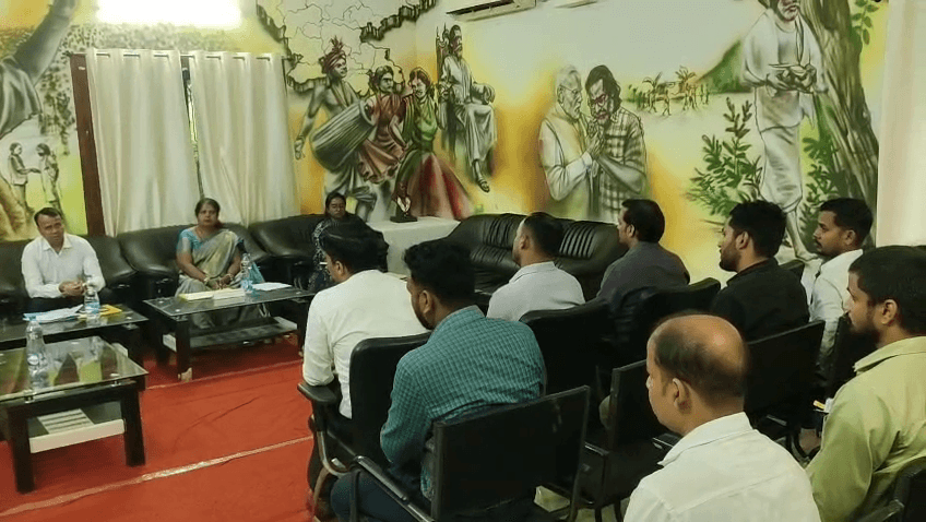 झारखंड राज्य खाद्य आयोग की प्रभारी अध्यक्ष ने की समीक्षा बैठक