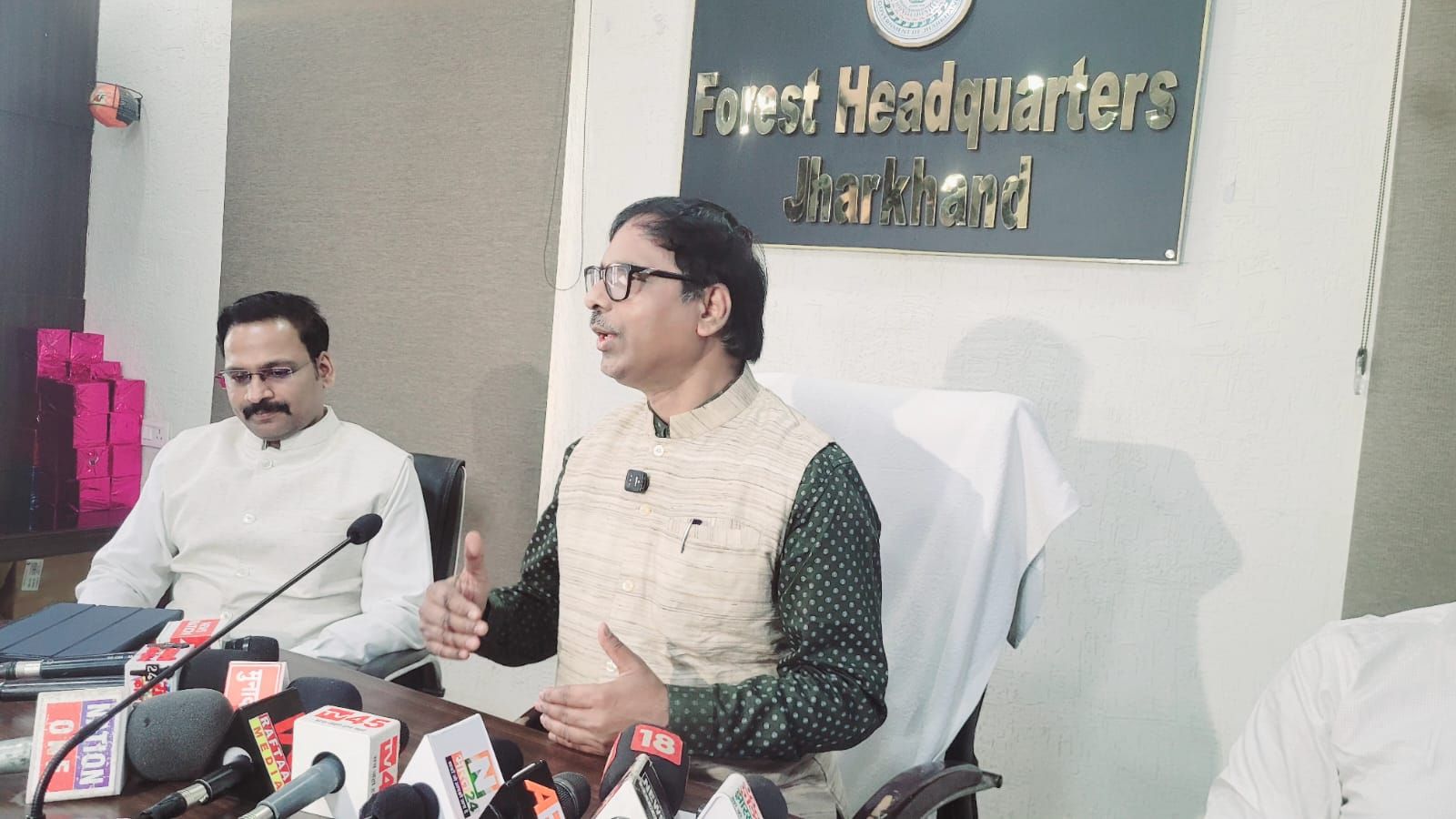 रांची में “प्रकृति 2026”: लाइव पेंटिंग से पर्यावरण बचाने का संदेश, देशभर के कलाकार जुटेंगे