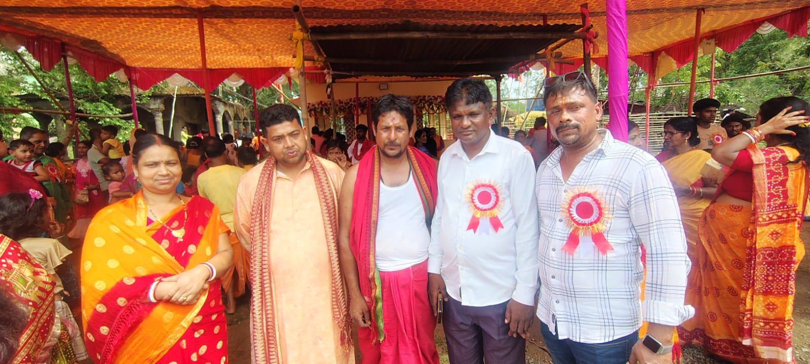 भक्ति के रंग में रंगा विक्रमपुर: जय श्रीराम के उद्घोष के साथ हनुमान जी की प्रतिमा की नगर परिक्रमा, आज होगी प्राण-प्रतिष्ठा