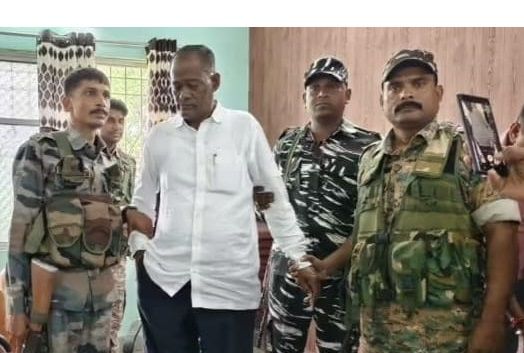 पंचायत सचिव 10 हजार घूस लेते रंगे हाथ गिरफ्तार